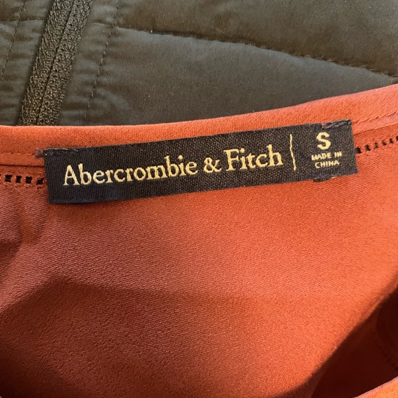 Abercrombie & Fitch Satin Tie Front Cami - Picture 3 of 3